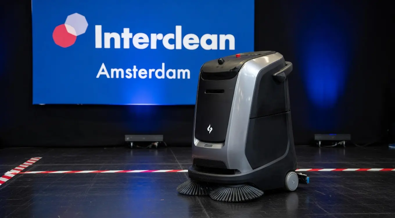 Robot nettoyeur autonome Marvel de Gausium présenté au salon Interclean Amsterdam par PIGS Informatique